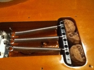 blocking tremolo fender stratocaster guitar forum