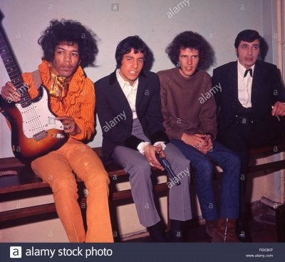 Jimi Hendrix circa 64 sunburst Stratocaster Fender Stratocaster